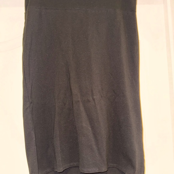 Women’s Double Take skirt, black, size Medium, good condition - Picture 2 of 3